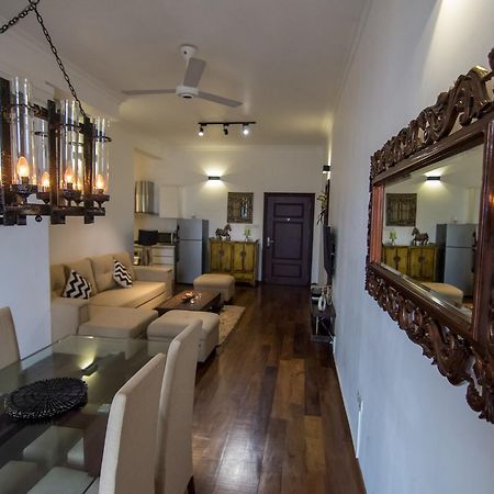Cozy Sea View Luxury Apartment, Fully Furnished, 2 Bedrooms, 2 Bathrooms Dehiwala-Mount Lavinia Kültér fotó