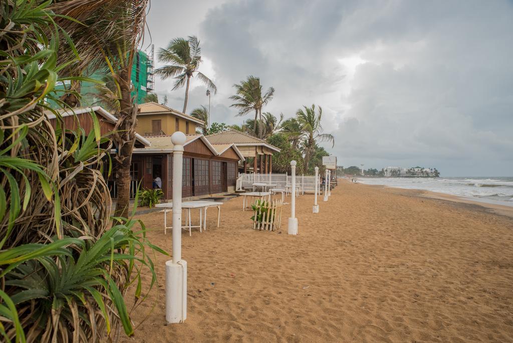 Cozy Sea View Luxury Apartment, Fully Furnished, 2 Bedrooms, 2 Bathrooms Dehiwala-Mount Lavinia Kültér fotó