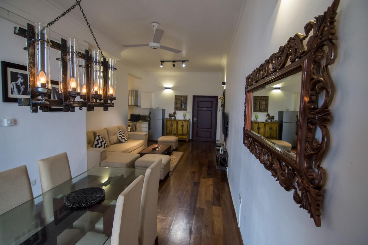 Cozy Sea View Luxury Apartment, Fully Furnished, 2 Bedrooms, 2 Bathrooms Dehiwala-Mount Lavinia Kültér fotó